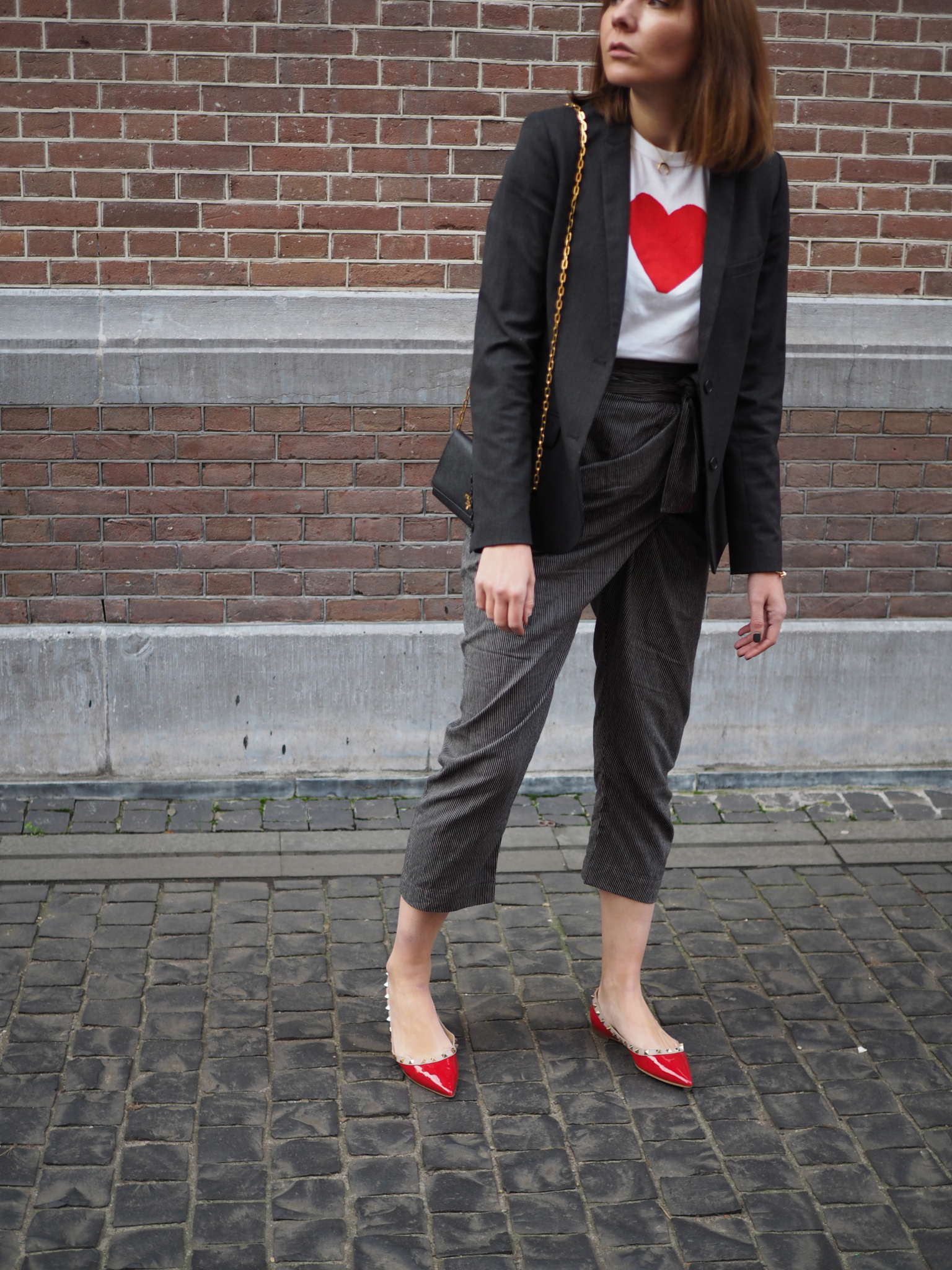 christmas outfit - sideswept pants - matter - casual chic - rebelle - nickyinsideout