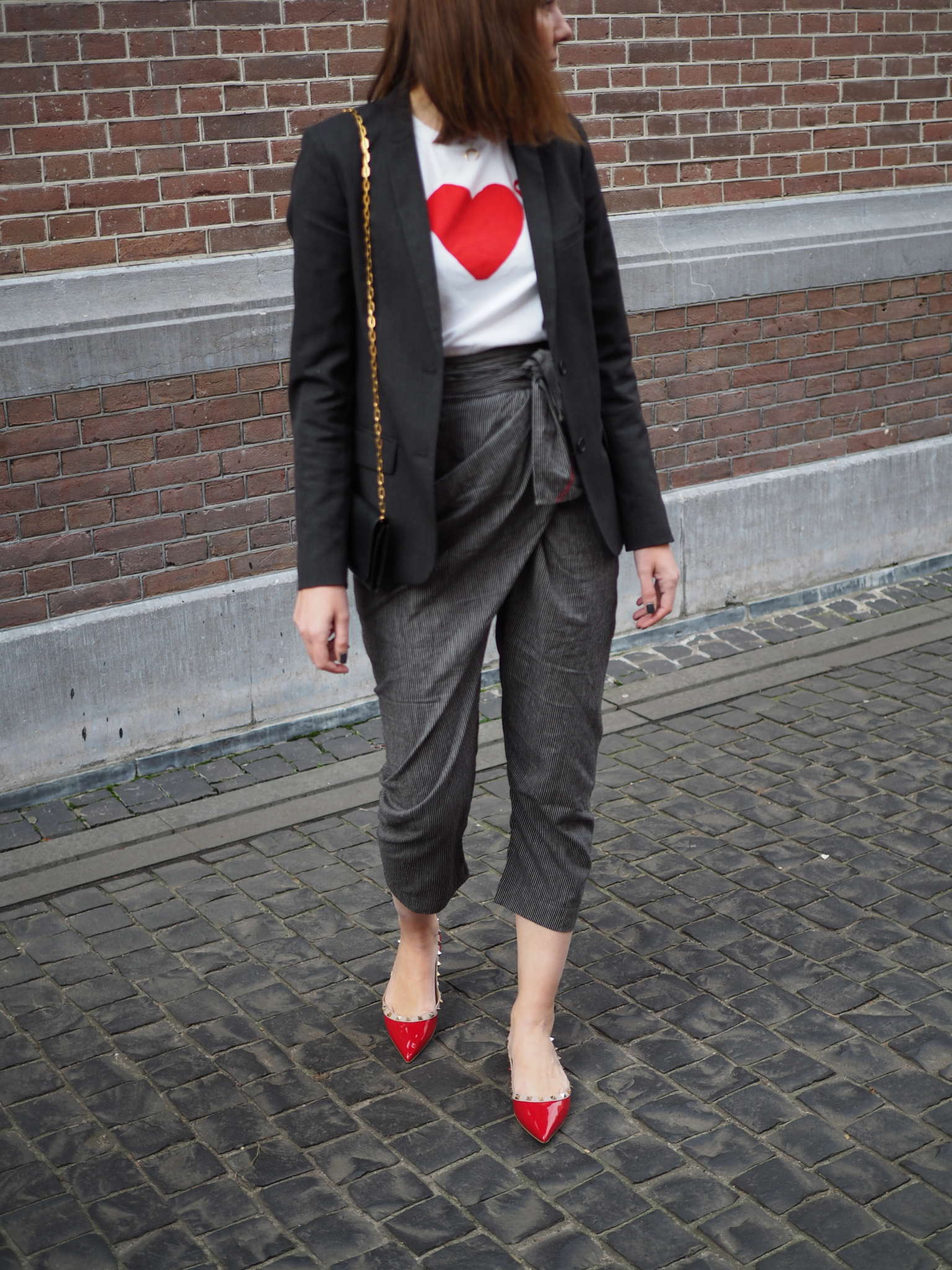 christmas outfit - sideswept pants - matter - casual chic - rebelle - nickyinsideout